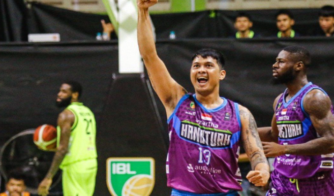 Amartha Hangtuah vs Kesatria: Pertarungan Tahta IBL Panas