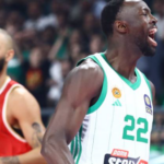 Panathinaikos Hancurkan Olympiacos di Derby Yunani