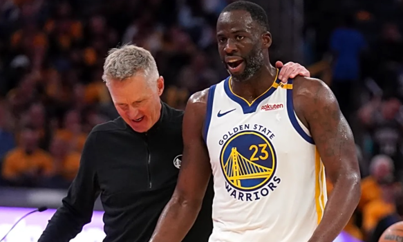 Pistons Kalahkan Warriors 131-124, Curry Cedera